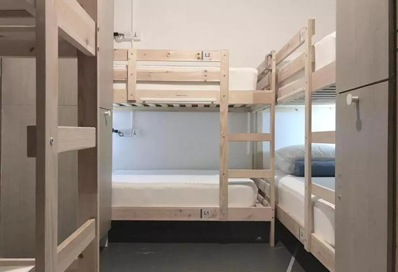 Faloe Hostel