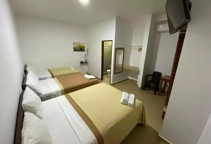 Otel Fitzcarrald