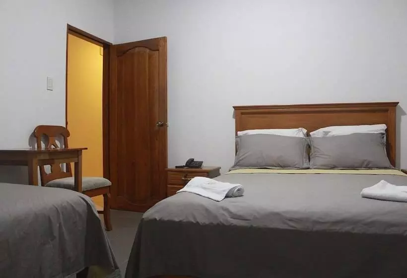 Otel Fitzcarrald