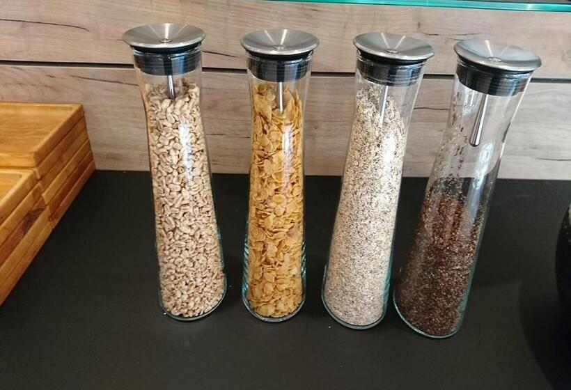 Отель Restaurant Kochschule Rössle