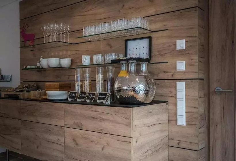 Hotelli Restaurant Kochschule Rössle