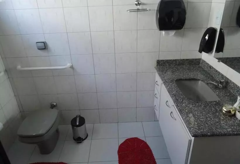 Casa Beatles Hostel Bauru