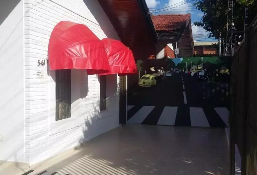 Casa Beatles Hostel Bauru