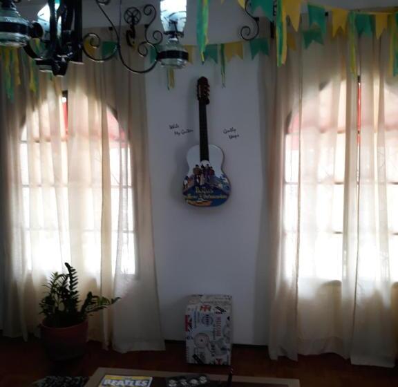Casa Beatles Hostel Bauru