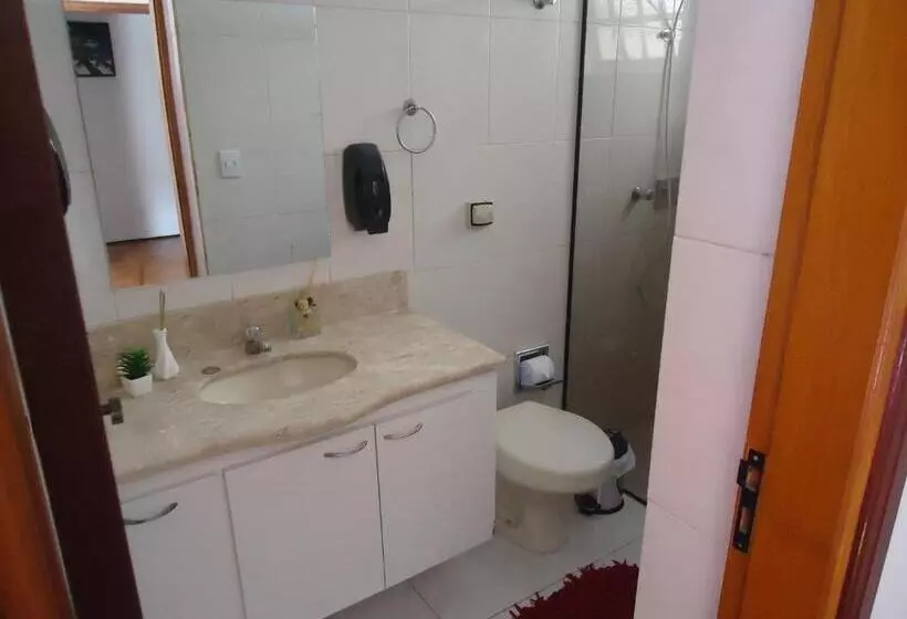 Casa Beatles Hostel Bauru