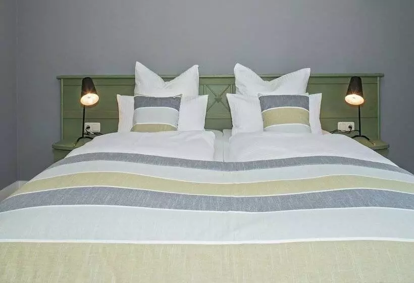 ホテル & Apartments Strandidyll