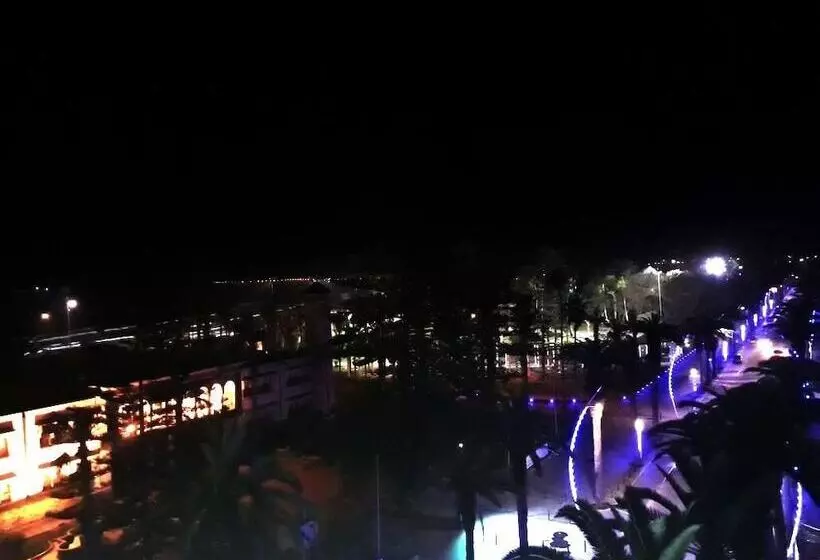 Hotelli Centre Ville