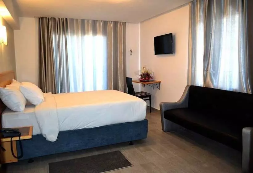 Hotelli Centre Ville