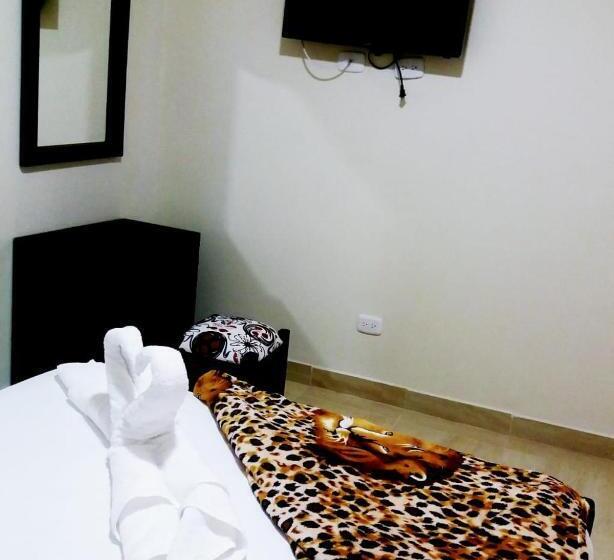 هتل Dulces Sueños