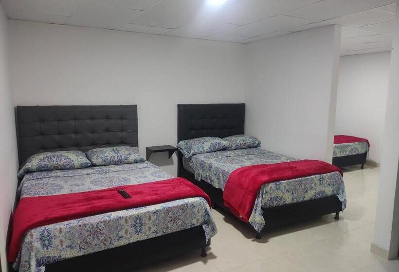 هتل Dulces Sueños