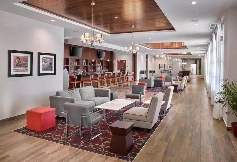 Hotelli Four Points By Sheraton Edmonton West