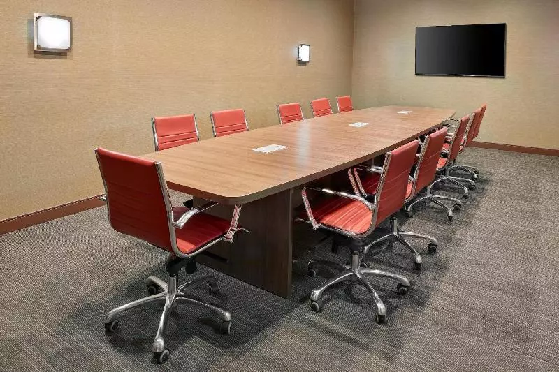 Hotelli Four Points By Sheraton Edmonton West