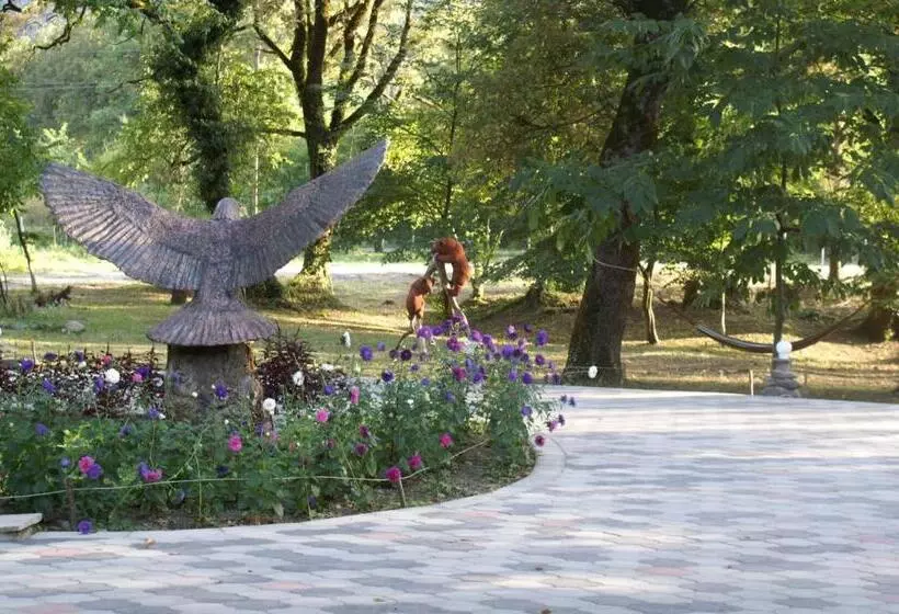 هتل Kvareli Oaks