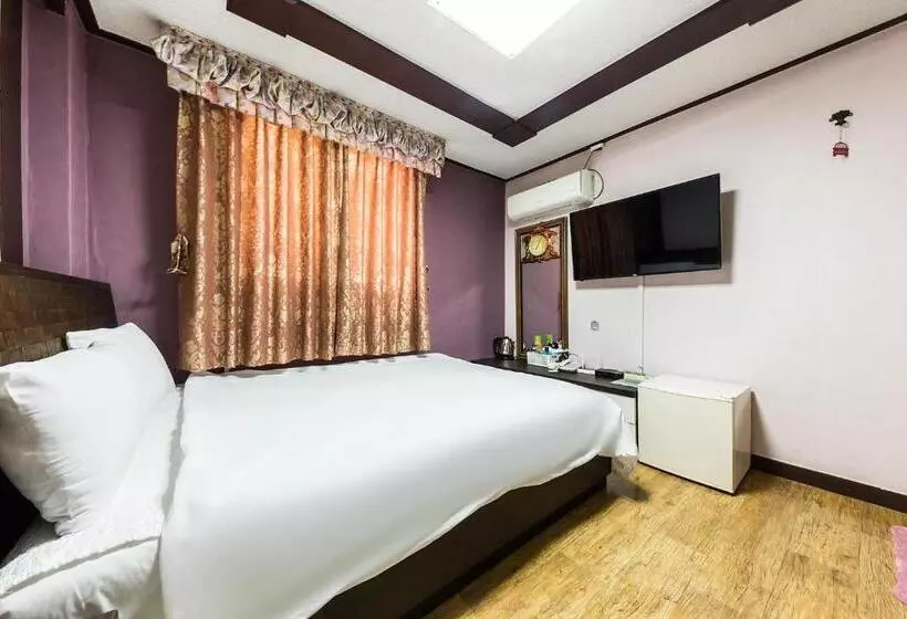 Keumkang Motel