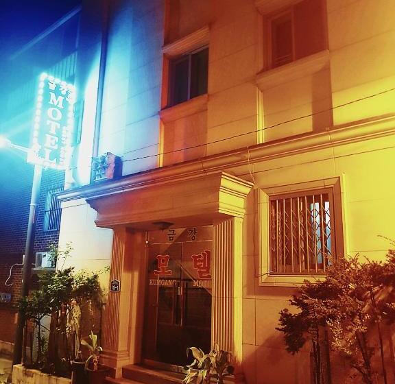 Keumkang Motel
