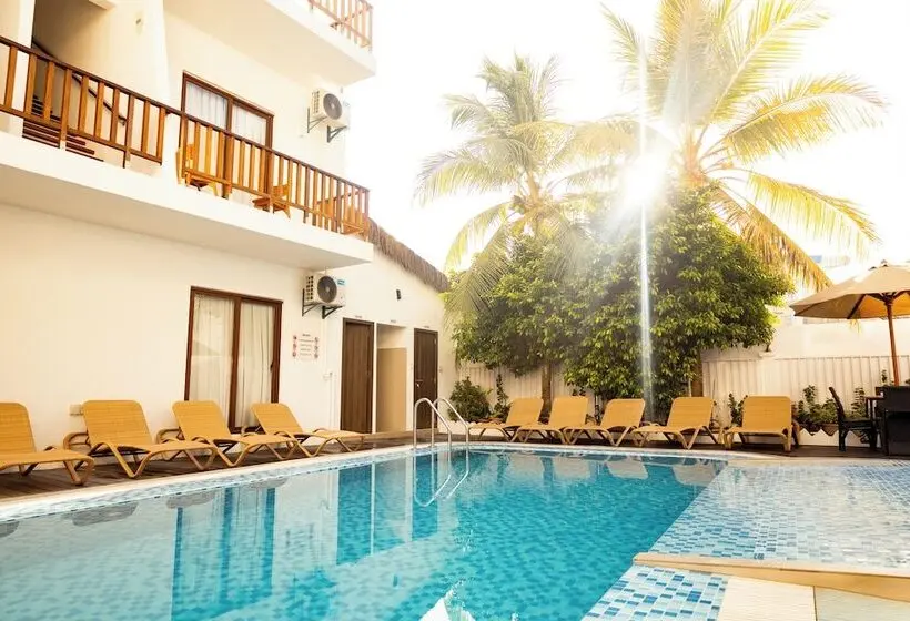 هتل Cocomo Maldives