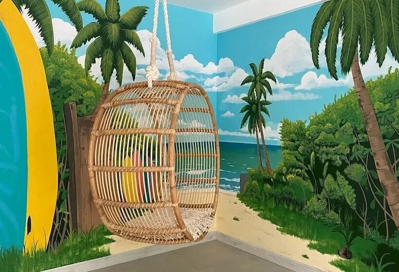 هتل Cocomo Maldives