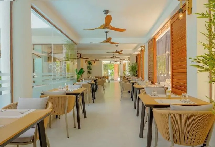 هتل Cocomo Maldives