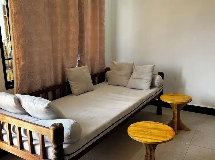هتل Dreamstay Lodge & Restaurant Dodoma