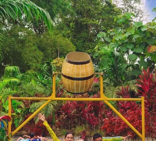 هتل Hostería D Carlos Aqua Park