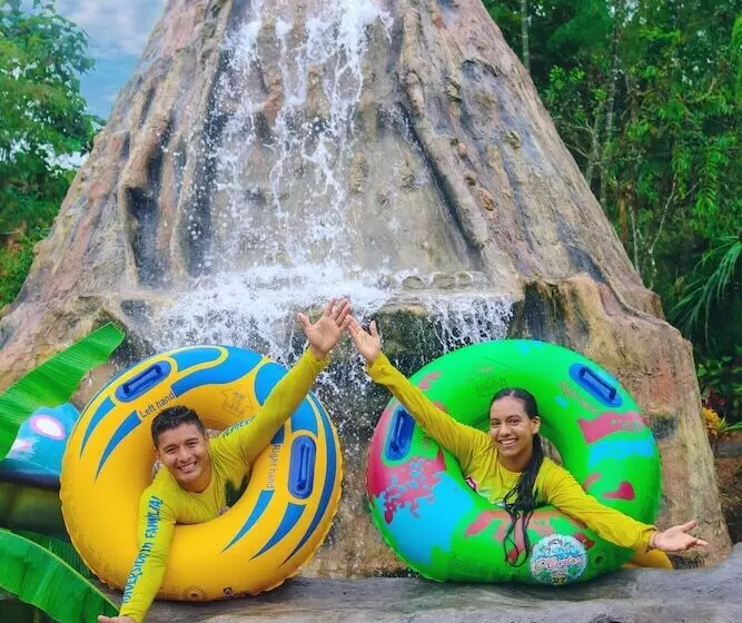 هتل Hostería D Carlos Aqua Park