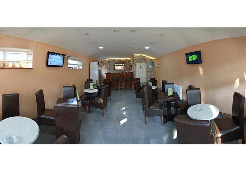 تختخواب و صبحانه Bed&breakfast Intermezzo Caffe