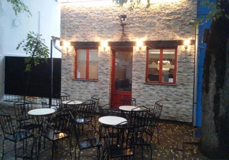 تختخواب و صبحانه Bed&breakfast Intermezzo Caffe