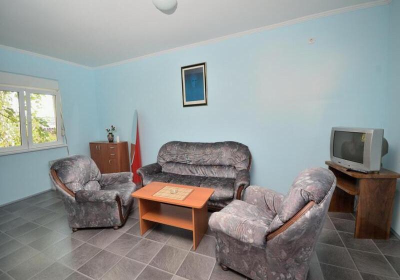 تختخواب و صبحانه Bed&breakfast Intermezzo Caffe