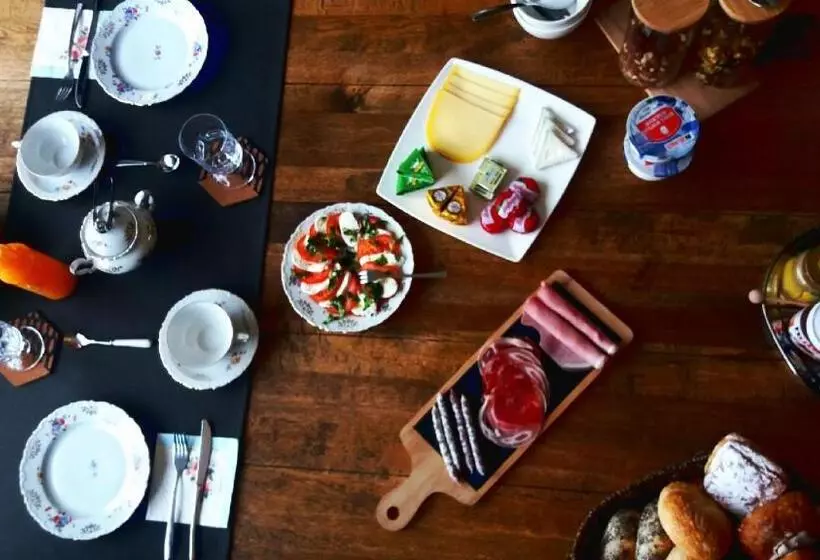 Aamiaismajoitus (B&B) Domus Portus