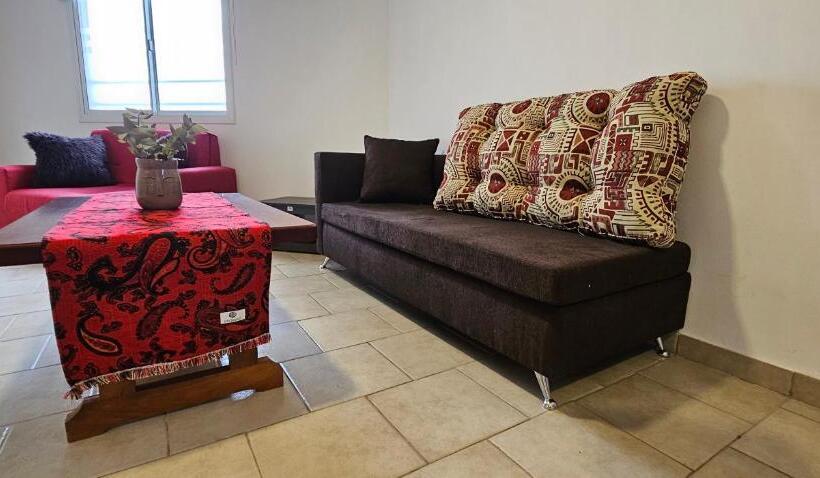 Eclat Suites Hotel Boutique