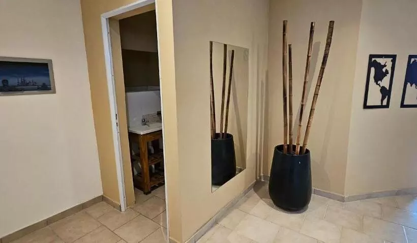 Eclat Suites Hotel Boutique