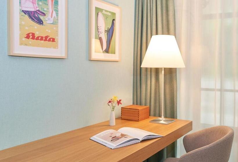 בית מלון כפרי Bata Club Haus