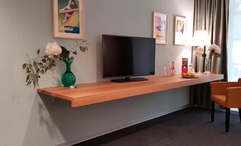 בית מלון כפרי Bata Club Haus