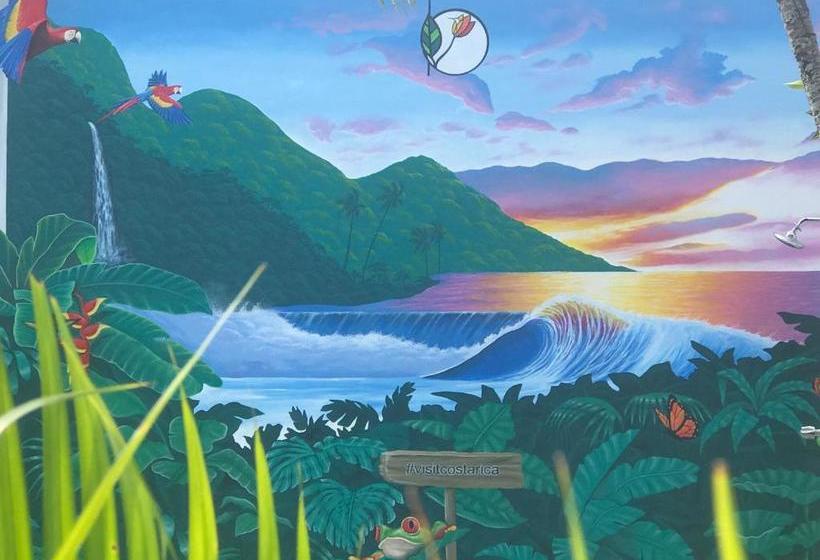 هتل Bird Of Paradise