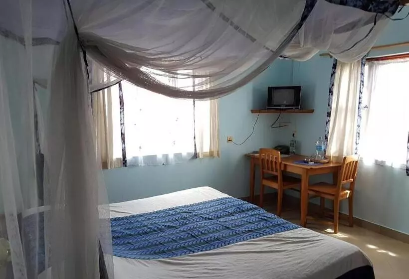 ホテル Ifisi Community Centre