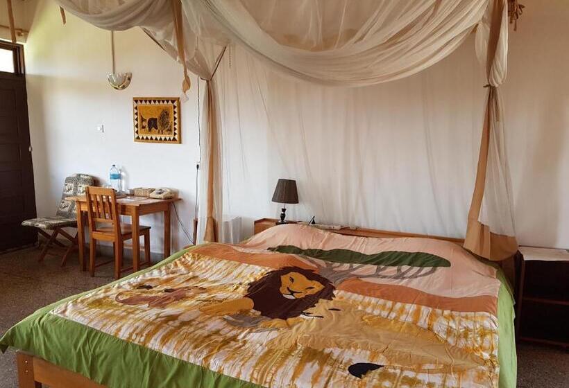 Отель Ifisi Community Centre