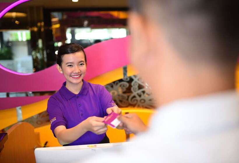 酒店 Midtown Xpress Balikpapan