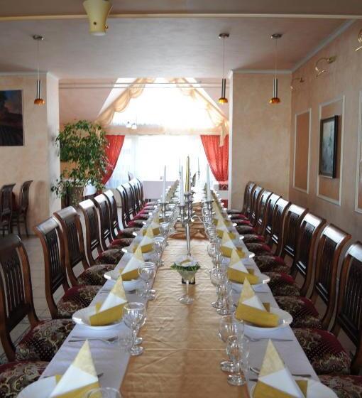 בית מלון כפרי Mladosť