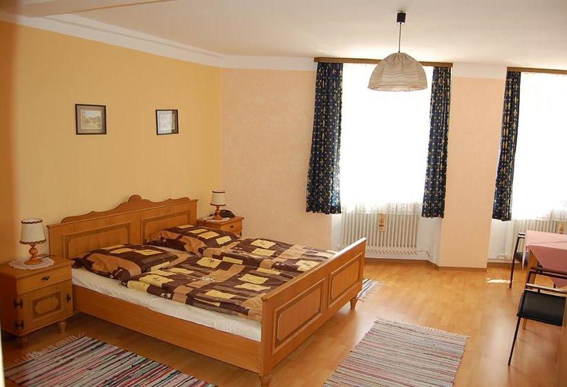 Отель Fränkischer Hof Garni