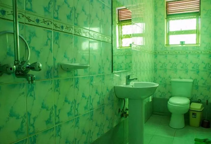 هتل Tropical Suites