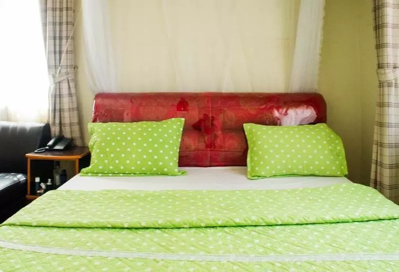 هتل Tropical Suites