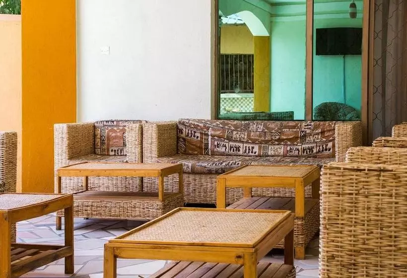 هتل Tropical Suites