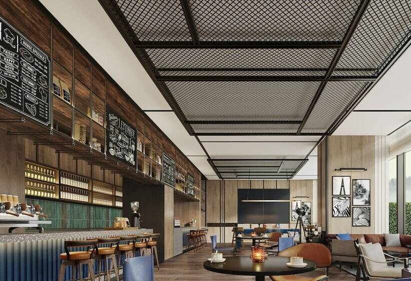 ホテル Four Points By Sheraton Chongqing North Railway Station