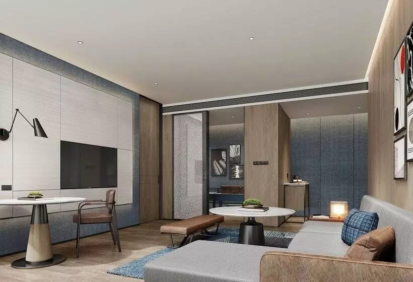 ホテル Four Points By Sheraton Chongqing North Railway Station