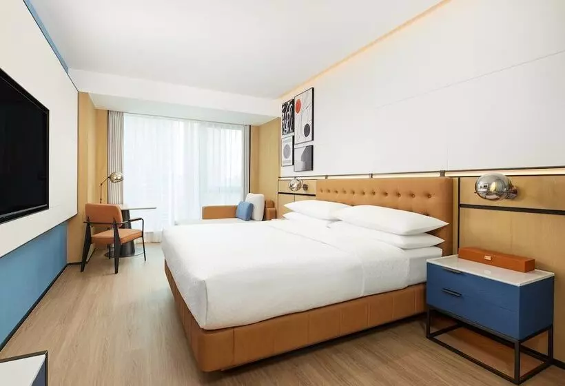 ホテル Four Points By Sheraton Chongqing North Railway Station