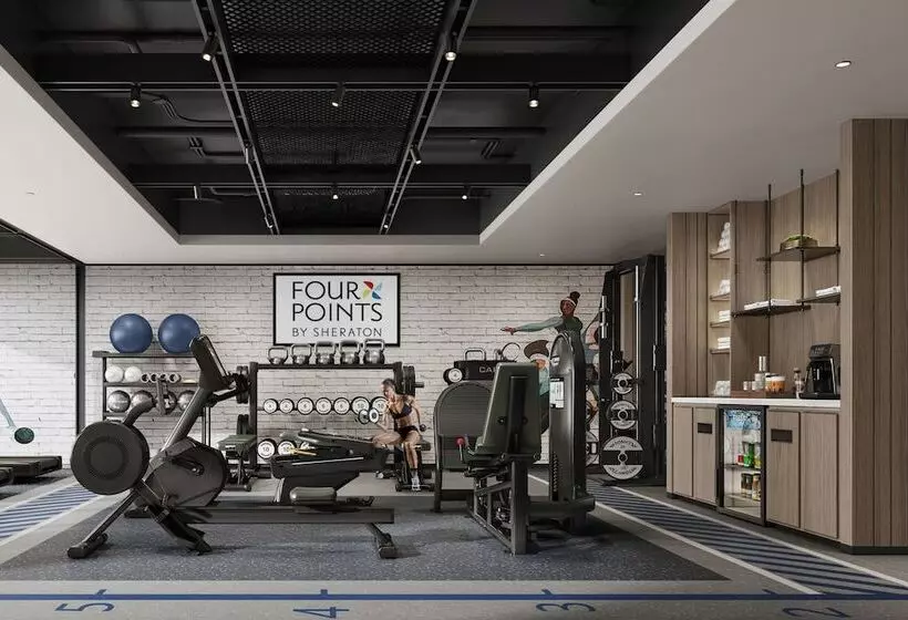 ホテル Four Points By Sheraton Chongqing North Railway Station