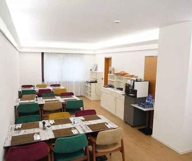ベッドアンドブレックファースト Ap Hotel Mannheim Viernheim Am Kapellenberg
