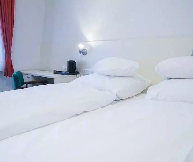 ベッドアンドブレックファースト Ap Hotel Mannheim Viernheim Am Kapellenberg