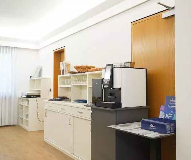 ベッドアンドブレックファースト Ap Hotel Mannheim Viernheim Am Kapellenberg