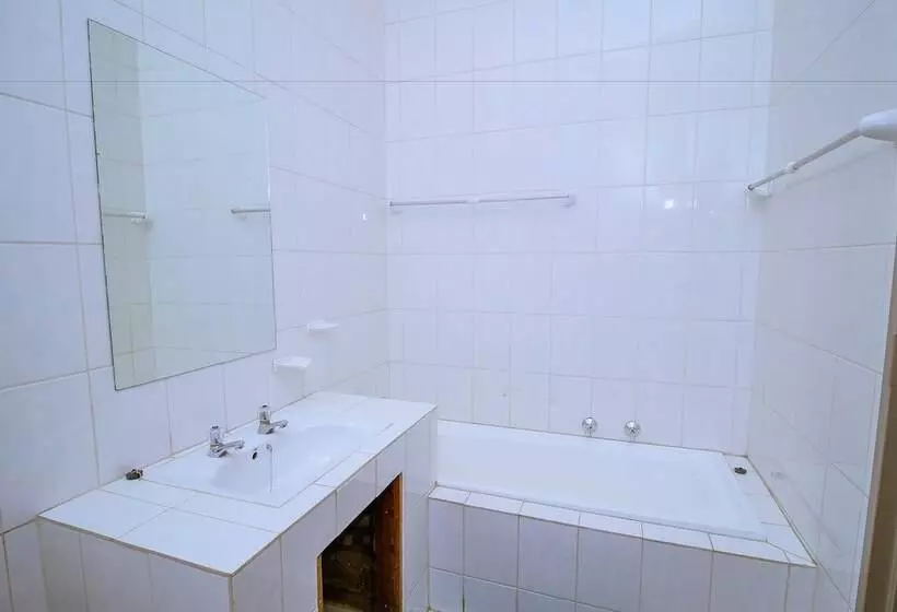 Aamiaismajoitus (B&B) Waterfall Guesthouse